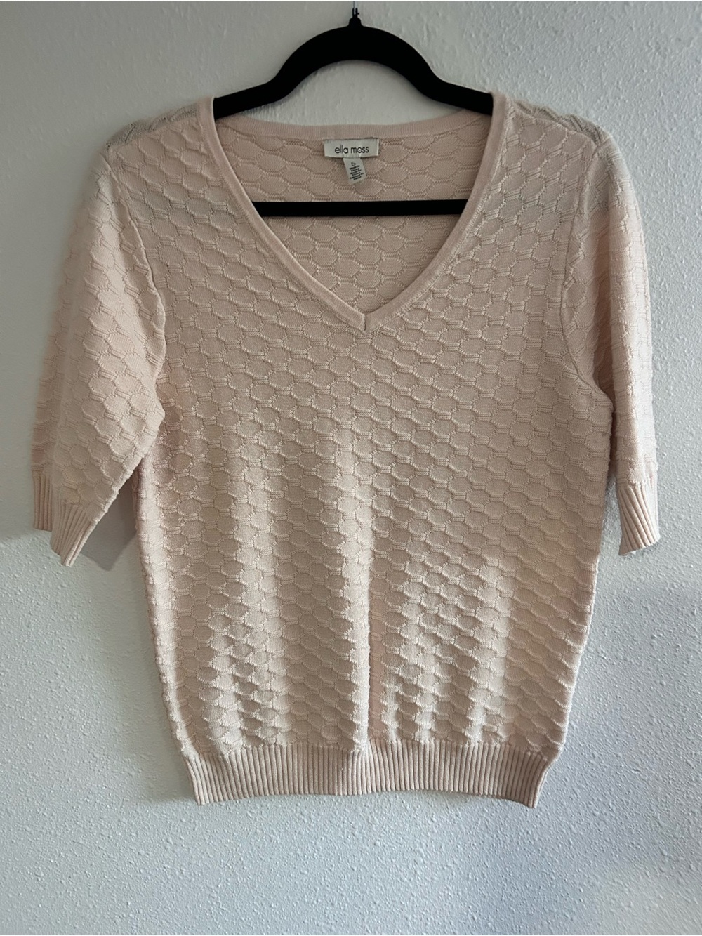 Ella Moss Cream Pink V-Neck Textured Knit Sweater